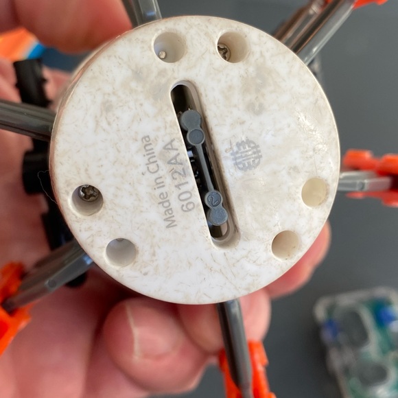 HEXBUG Battle Spider Orange/White - WITH REMOTE - Works Like New - Picture 5 of 12